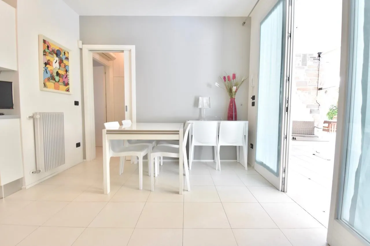 Liro Apartments 利多迪迪耶索洛