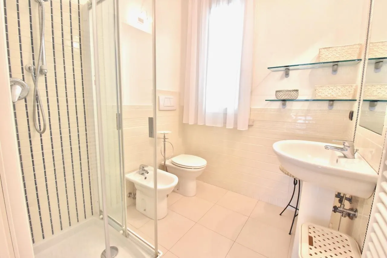 Liro Apartments Lido di Jesolo 0*,  Itálie