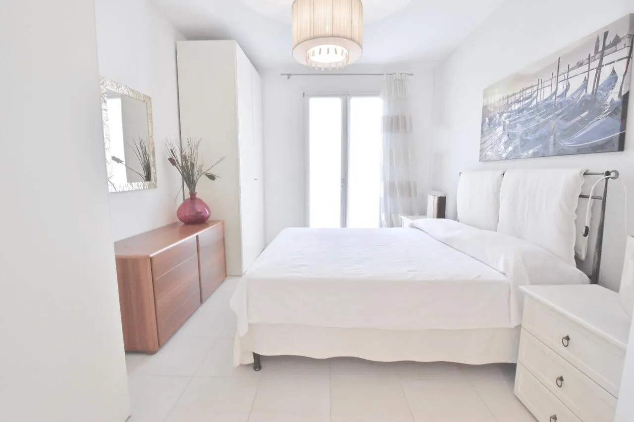 Liro Apartments 利多迪迪耶索洛